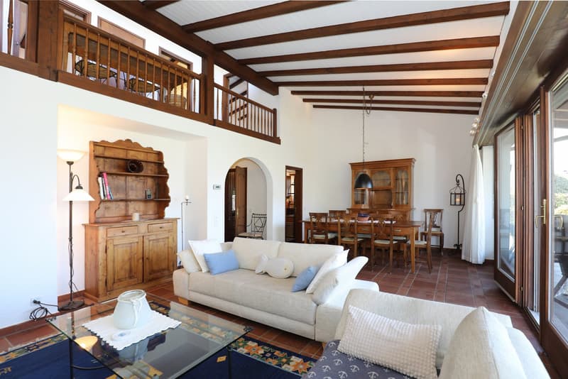 Bella casa unifamiliare/vacanza con piscina e vista sul Lago Maggiore (7)