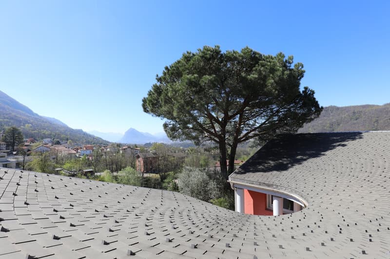 Architecturally exclusive villa with panoramic views in Luganese (15)