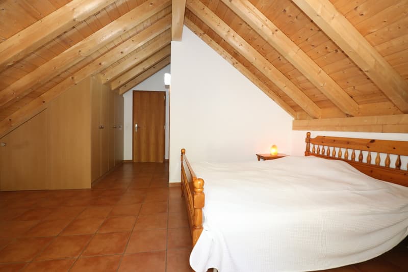 Large rustic house in a quiet location in the beautiful Verzasca valley (19)