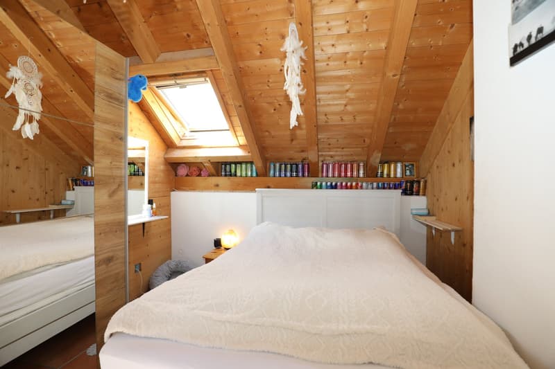 Large rustic house in a quiet location in the beautiful Verzasca valley (12)