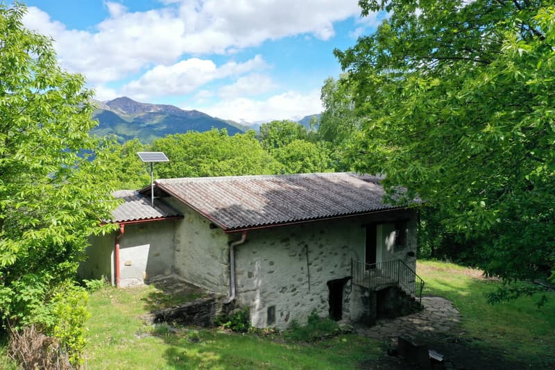 Maison de pierre rustique tessinoise à Vairano – Idylle naturelle (2)