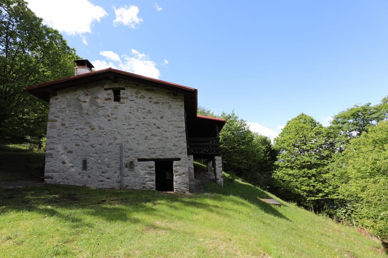 Maison de pierre rustique tessinoise à Vairano – Idylle naturelle (7)