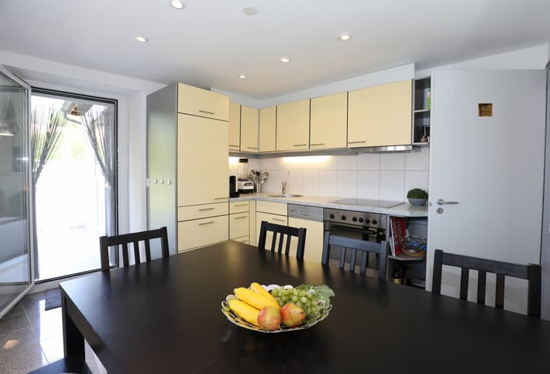 Ticino House in the village center of Certara-Lugano in a quiet, sunny location (9)