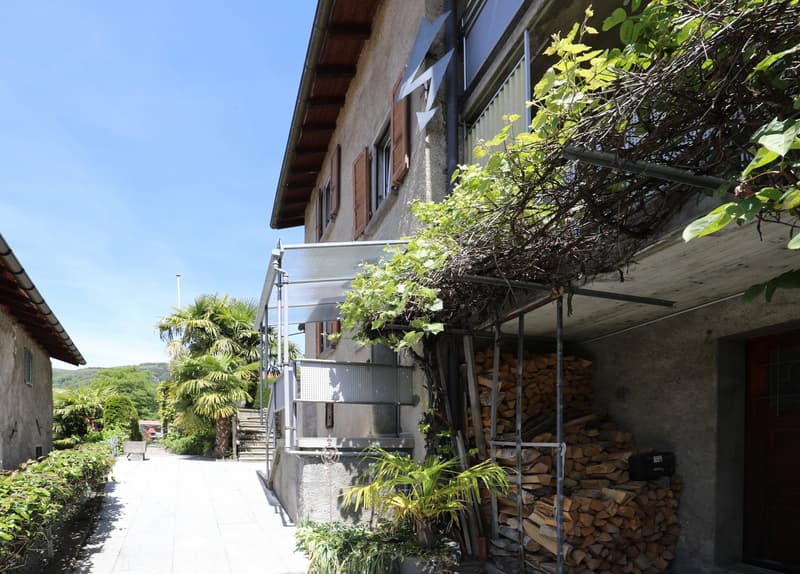 Ticino House in the village center of Certara-Lugano in a quiet, sunny location (16)