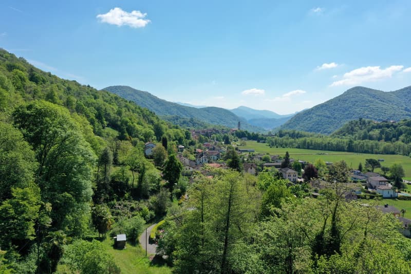 Maison unifamiliale + grande maison d'hôtes avec piscine et vue magnifique (8)