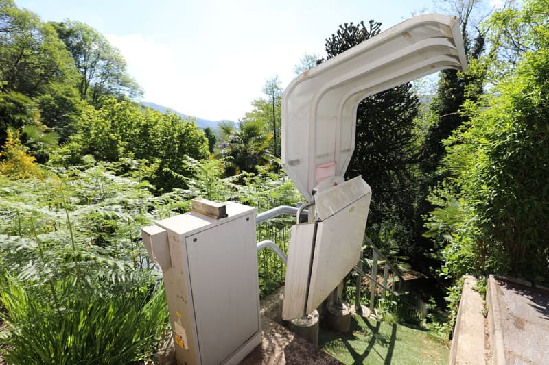 Maison unifamiliale + grande maison d'hôtes avec piscine et vue magnifique (23)