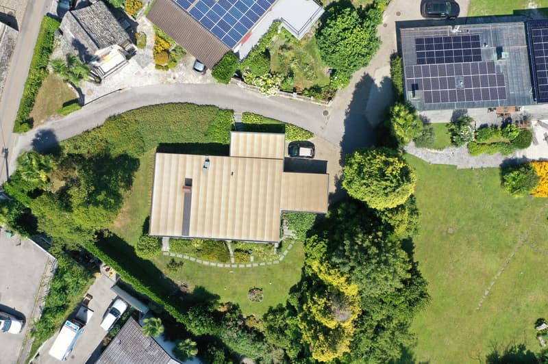 Maison de famille charmante dans un emplacement ensoleillé à Brione s. Minusio (17)