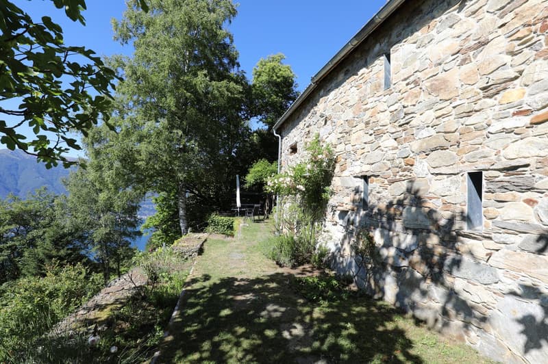 Unique Rustico with beautiful lake view in Vairano (18)