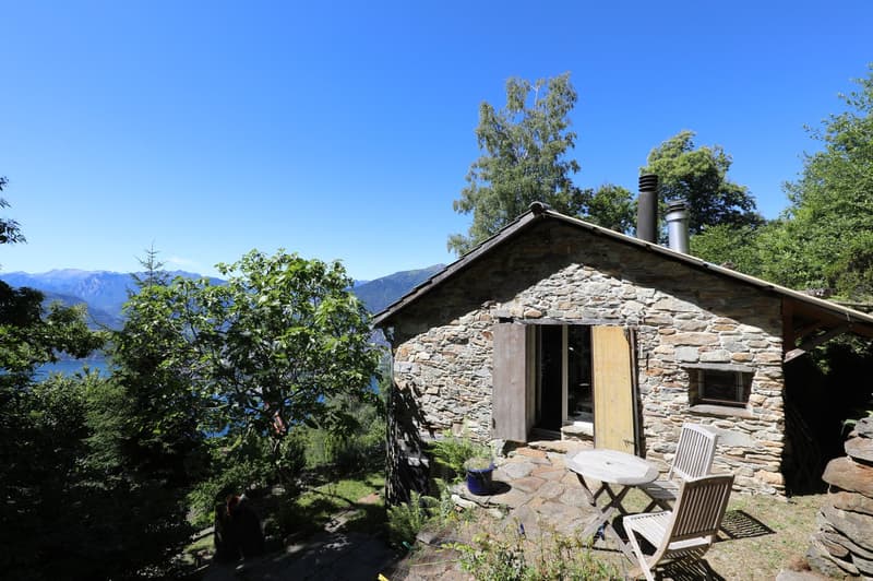 Unique Rustico with beautiful lake view in Vairano (19)