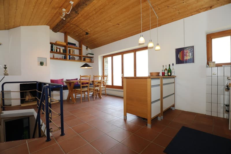 Comfortable Rustico with panoramic views of the lake and mountains in Gambarogno (11)