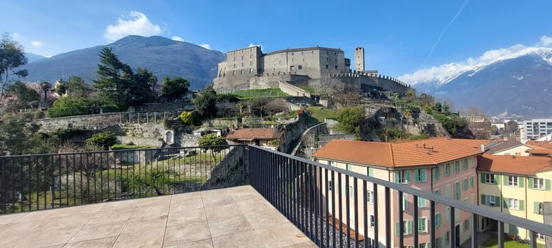 Loft im Herzen von Bellinzona mit großer Terrasse (1)