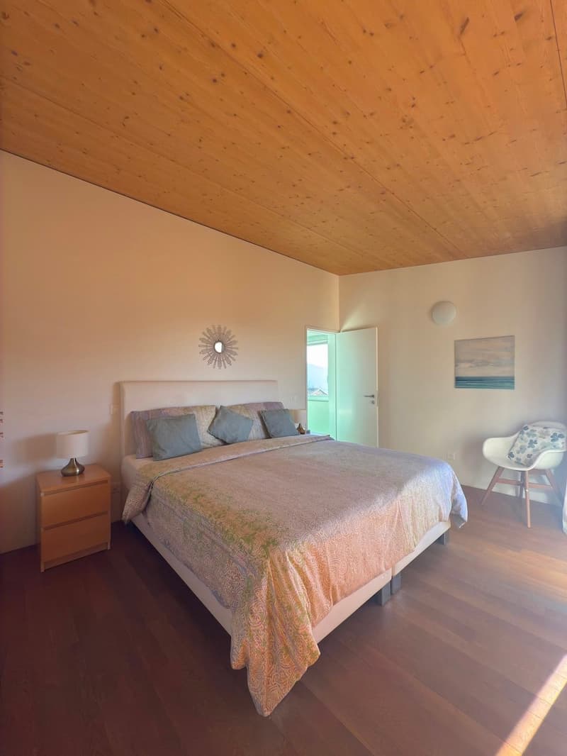 Moderna Casa Unifamiliare con grande terrazza (9)