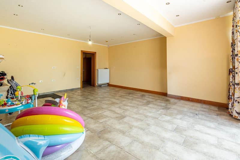 Villa panoramique prestigieuse avec de grands espaces et vue sur la mer (25)