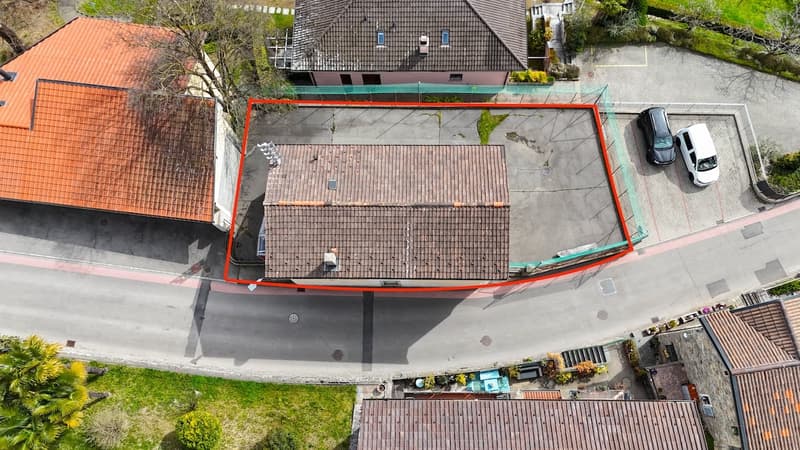 Casa Unifamiliare da riattare con stupenda vista e con licenza approvata (9)