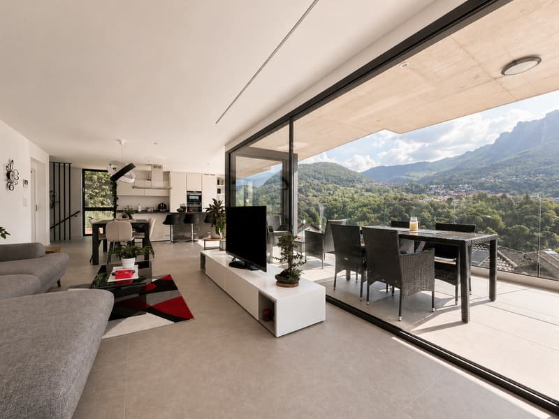 Elegante Casa Bifamiliare  – Moderna, Silenziosa e con Vista sulle Montagne (2)