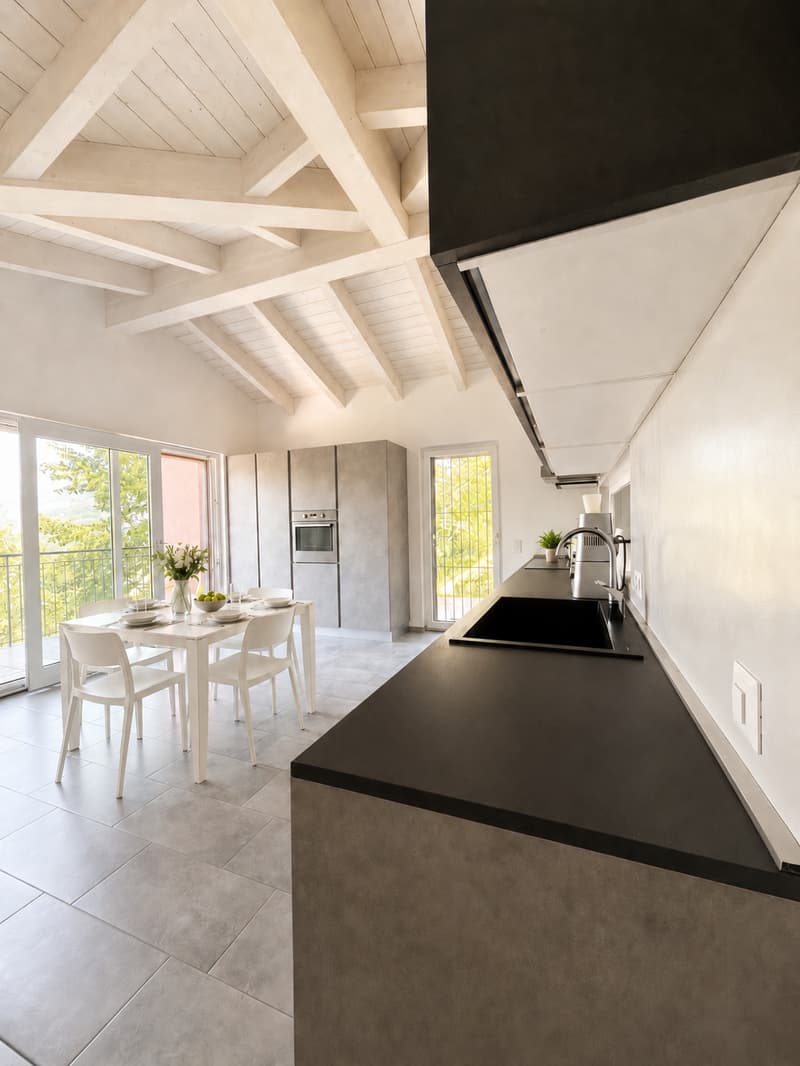 CASA UNIFAMILIARE, SPAZIOSA, CON VISTA APERTA NEL CUORE DELLA NATURA (6)