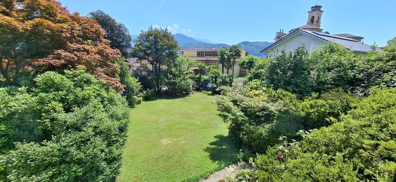 Villa con grande potenziale edificatorio (4)
