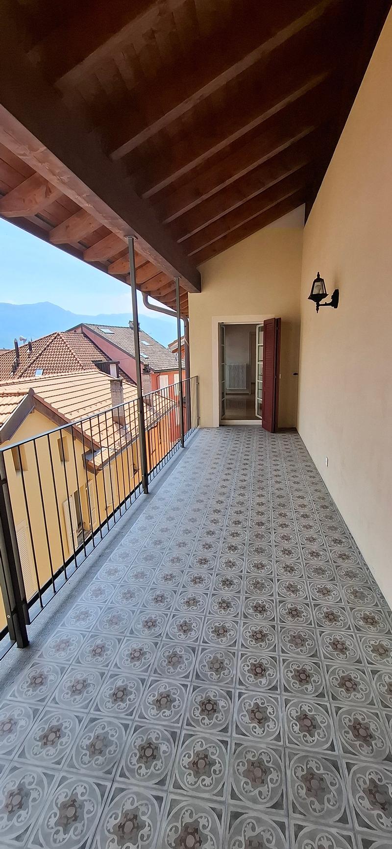 Splendido appartamento nel cuore di Bellinzona con balcone (8)
