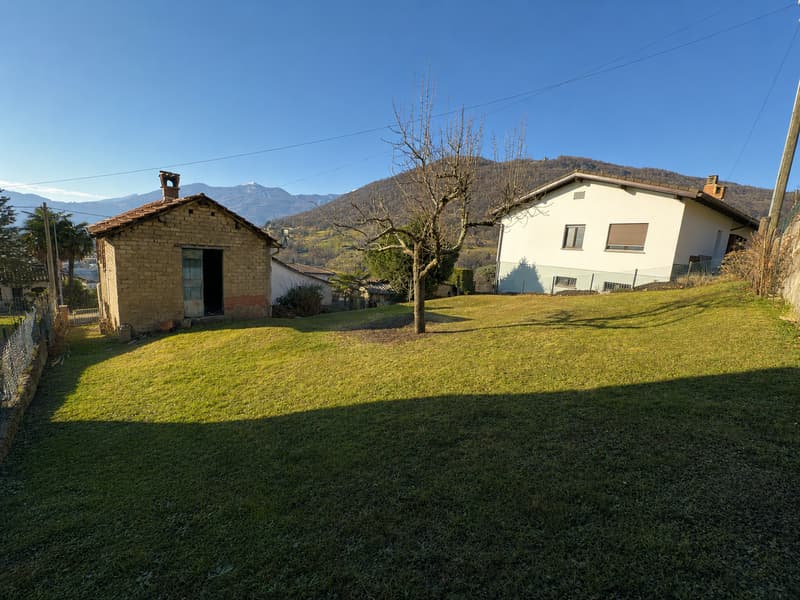 Bauland mit schöner Aussicht und sonnig, Haus zur Abbruch vorhanden (3)