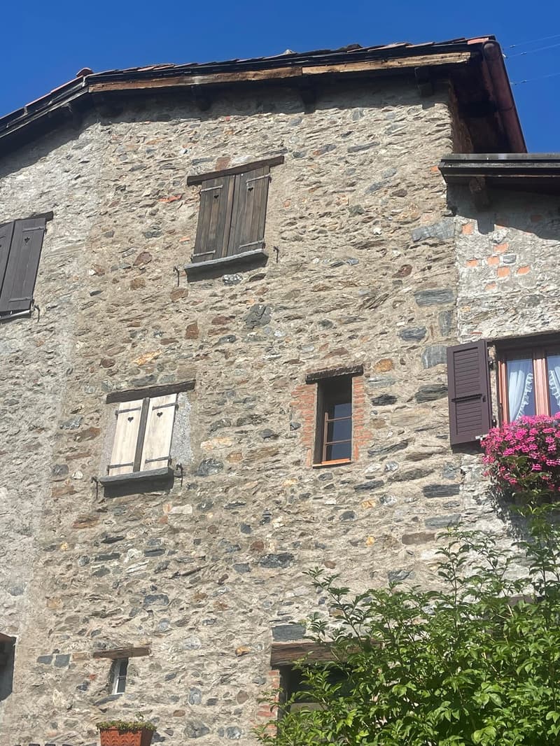 Casa Nucleo con Giardino (24)