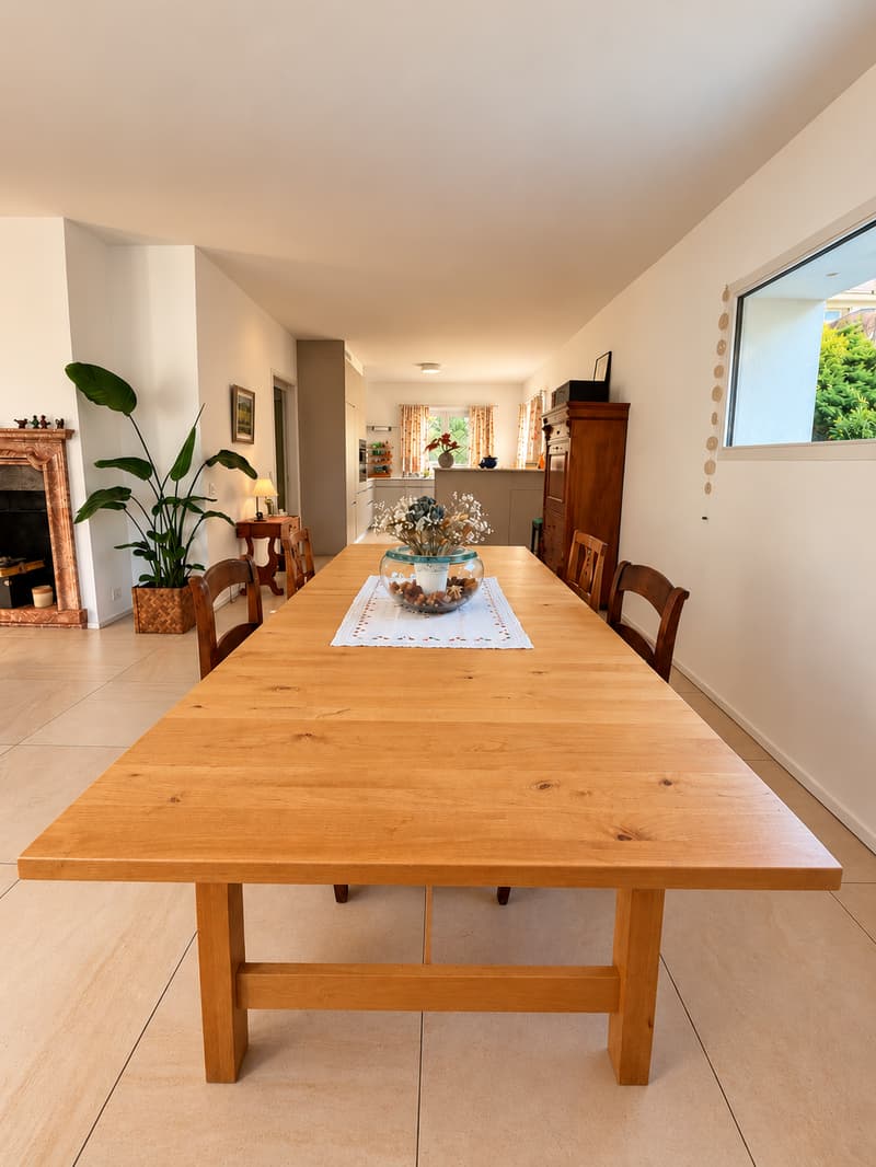 Casa soleggiata con ampio giardino e vista aperta (15)