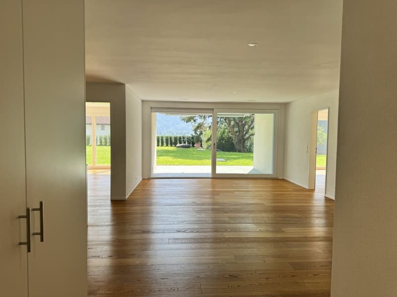 Garden apartment in Maienfeld with plenty of space and nature right outside the door (2)