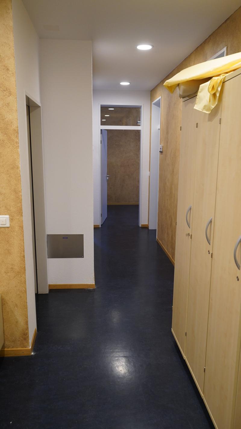 Locaux de pratique/thérapie/bureaux ou autres (salles de jeux - point de rencontre etc.) (5)