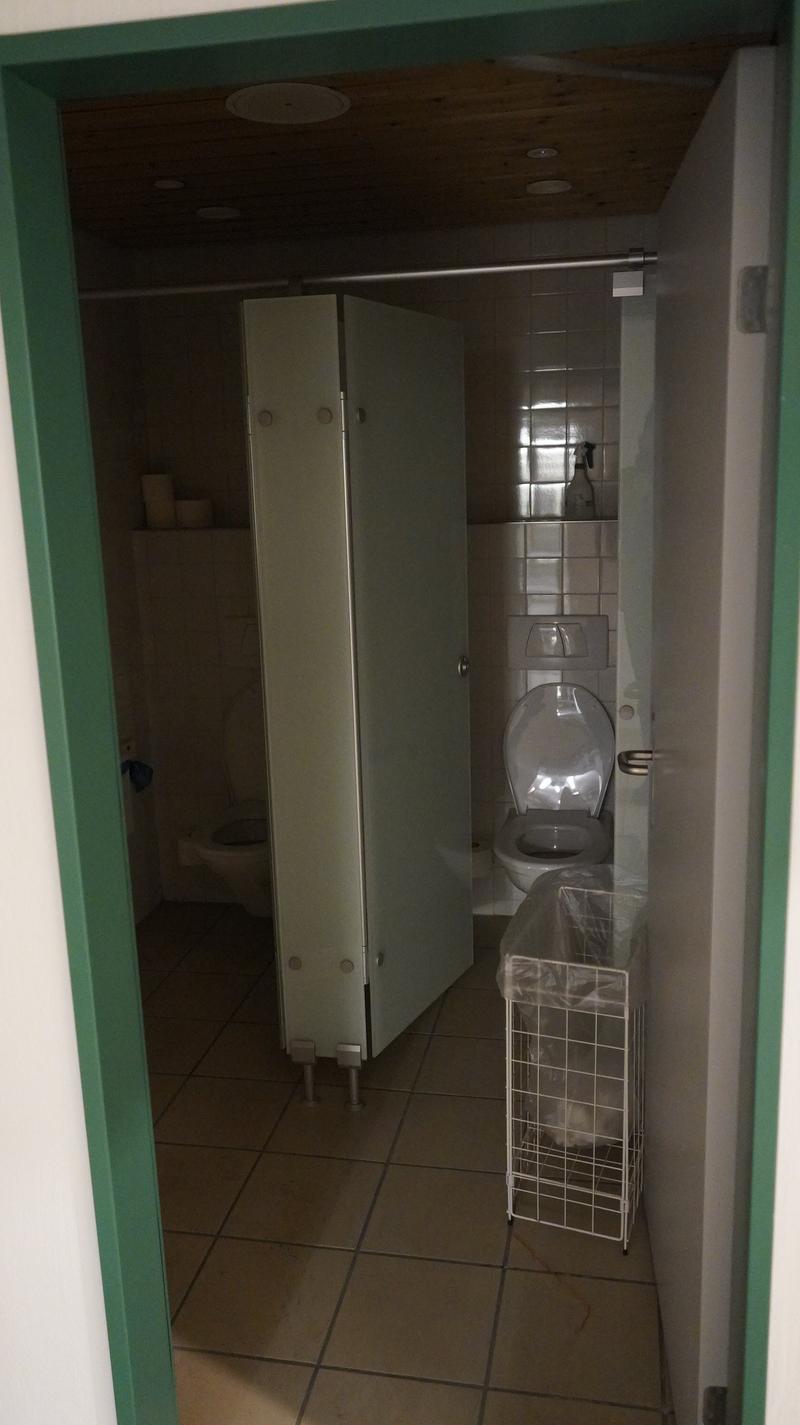 Locaux de pratique/thérapie/bureaux ou autres (salles de jeux - point de rencontre etc.) (13)