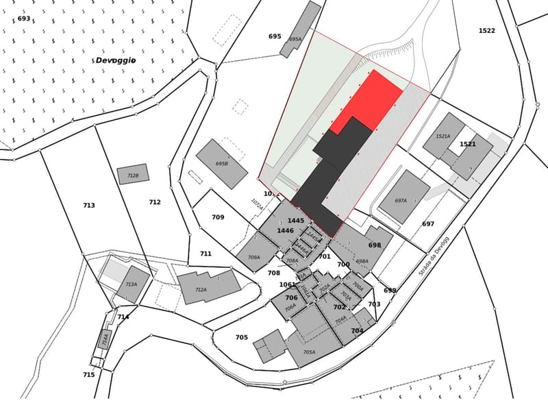 Terrain constructible de 1300 m² immergé dans la nature (11)
