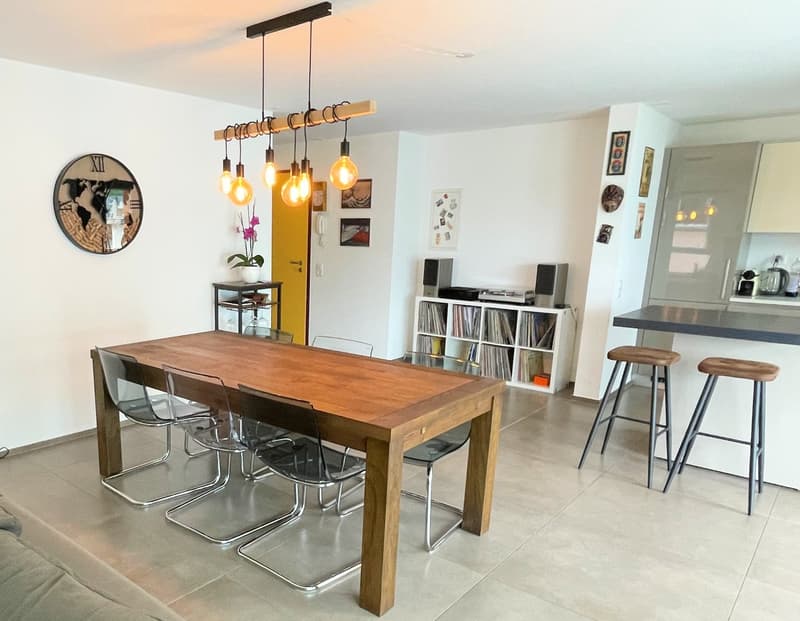 Elegante appartamento con terrazza in zona comoda e strategica (5)