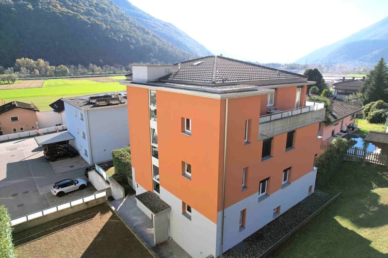 Elegante appartamento con terrazza in zona comoda e strategica (3)