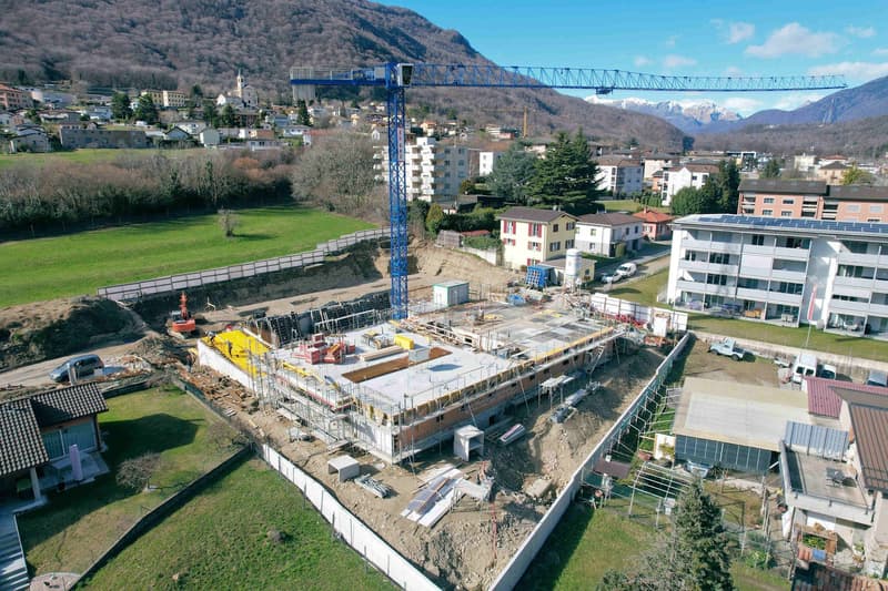 New spacious apartment with beautiful terrace (2)