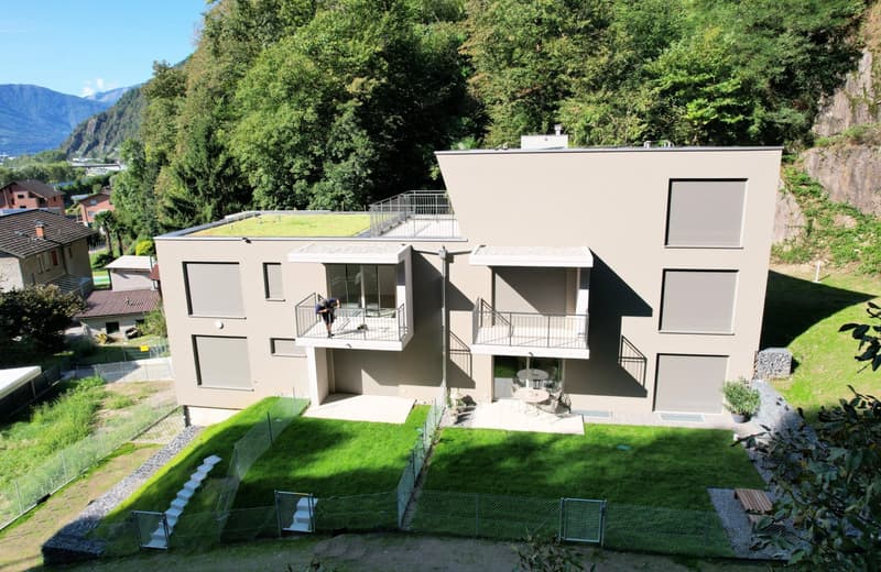 New apartment in a small villa surrounded by greenery (2)