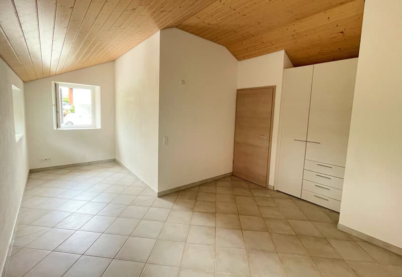 empty room, white walls, wooden ceiling, tiled floor, window, door, built-in wardrobe