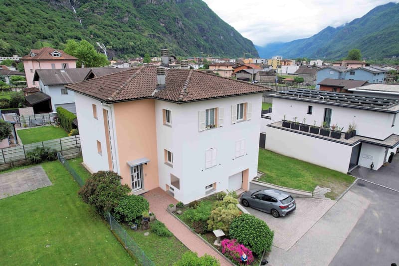 Two-family house, well renovated, two steps from the center (2)
