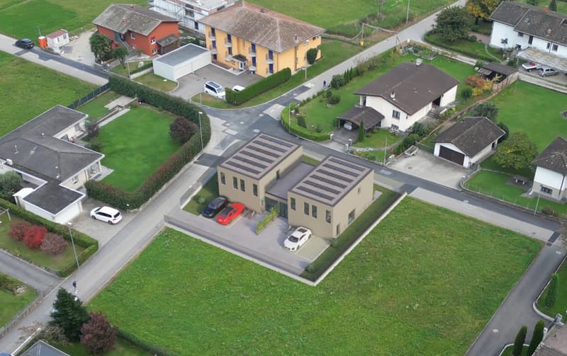 Neue elegante und moderne Villa in einer komfortablen und ruhigen Gegend (2)
