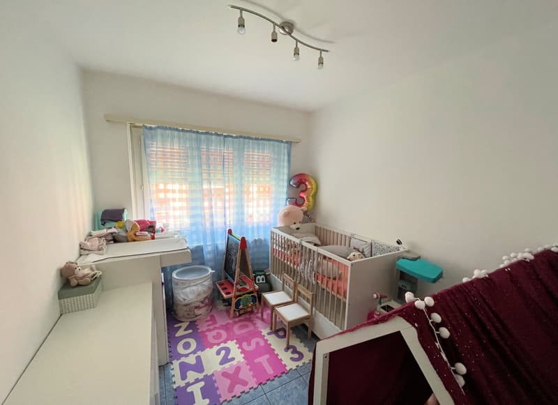 Appartement au dernier étage dans un quartier commode et calme (12)
