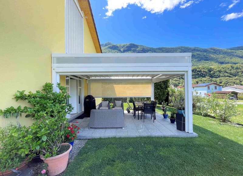 House with large, well-maintained garden in quiet and sunny area (21)
