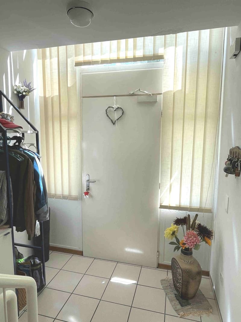 House with large, well-maintained garden in quiet and sunny area (6)