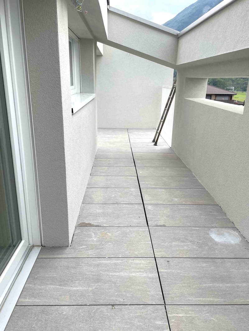 Appartement im letzten Stock in sehr ruhiger und sonniger Lage (8)
