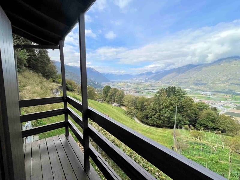 Rustic property with very good renovation and stunning panoramic view (12)