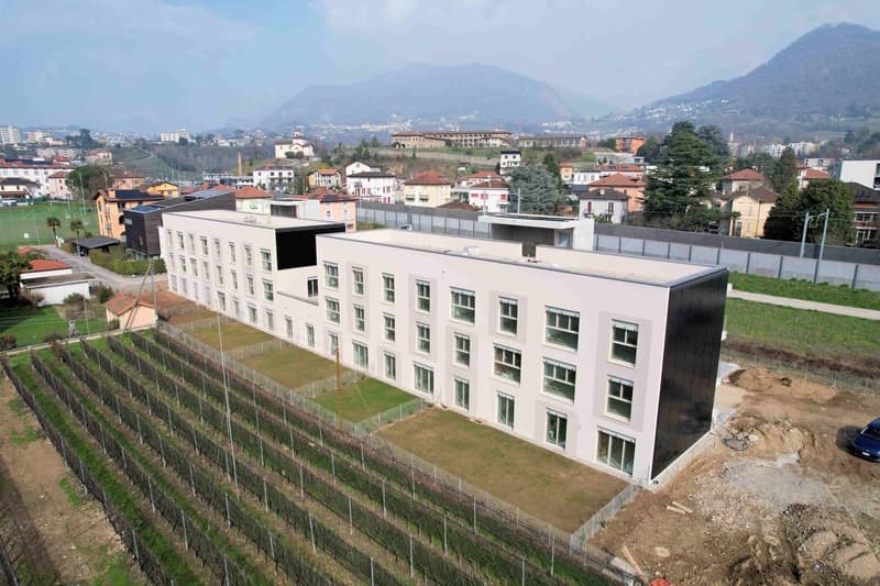 New apartment with large terrace in convenient and strategic location (4)