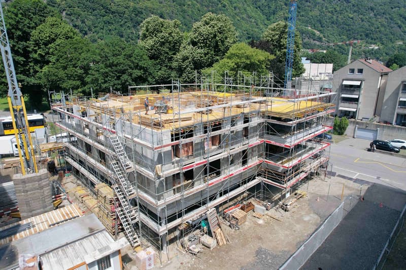 Nuovo spazioso appartamento con grande terrazza (2)