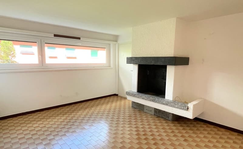 Casa su un unico piano principale con grande terreno in zona tranquilla (17)