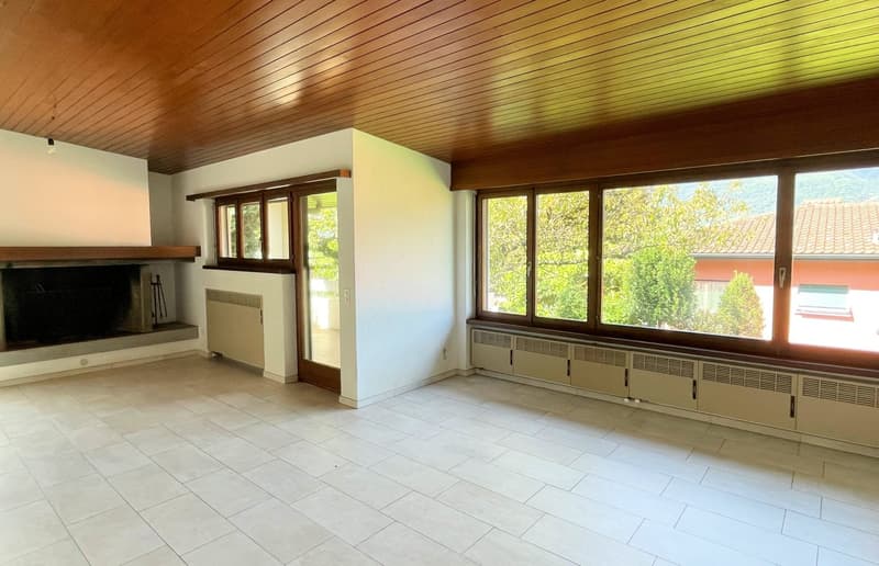Casa su un unico piano principale con grande terreno in zona tranquilla (8)