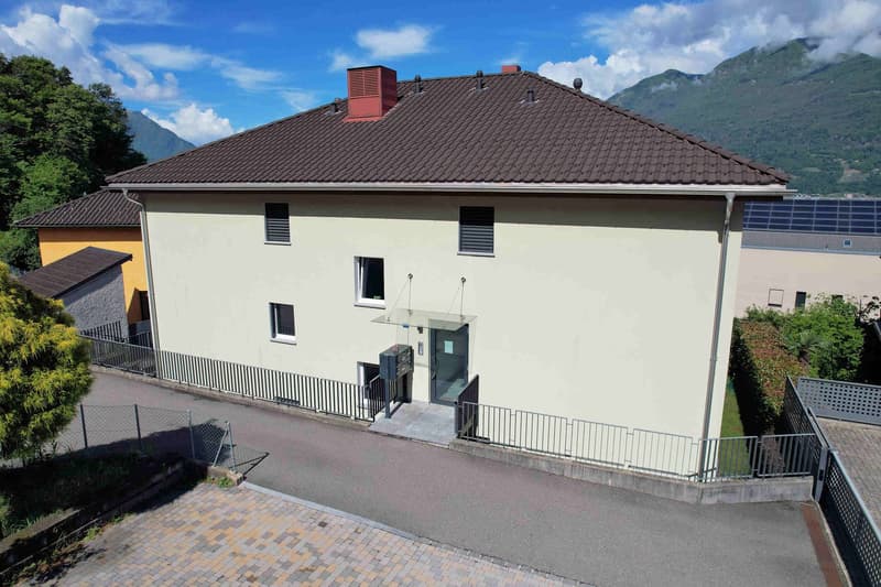 Appartamento con terrazza in zona tranquilla (2)