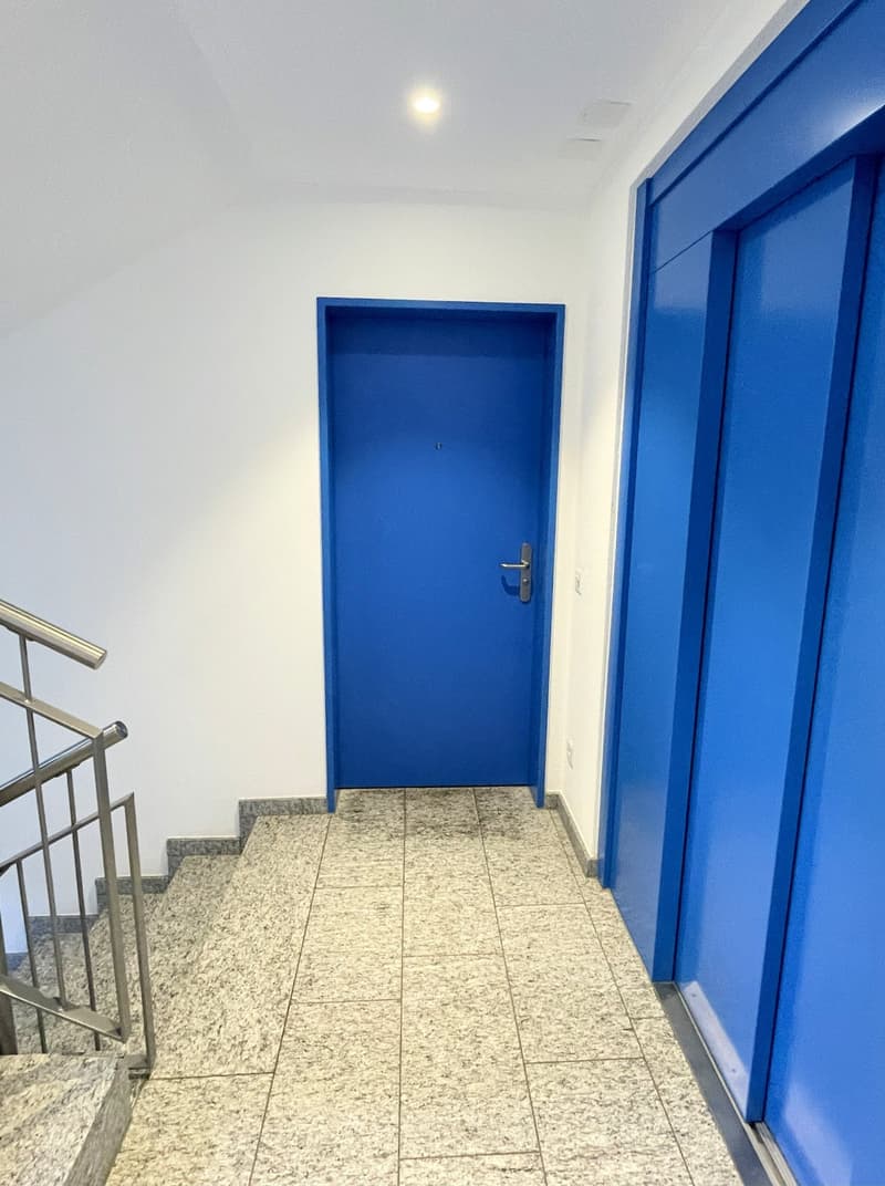Appartamento con terrazza in zona tranquilla (7)