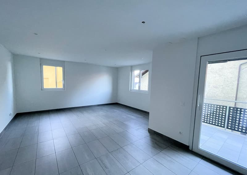 Appartamento con terrazza in zona tranquilla (8)
