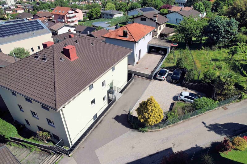 Appartamento con terrazza in zona tranquilla (6)