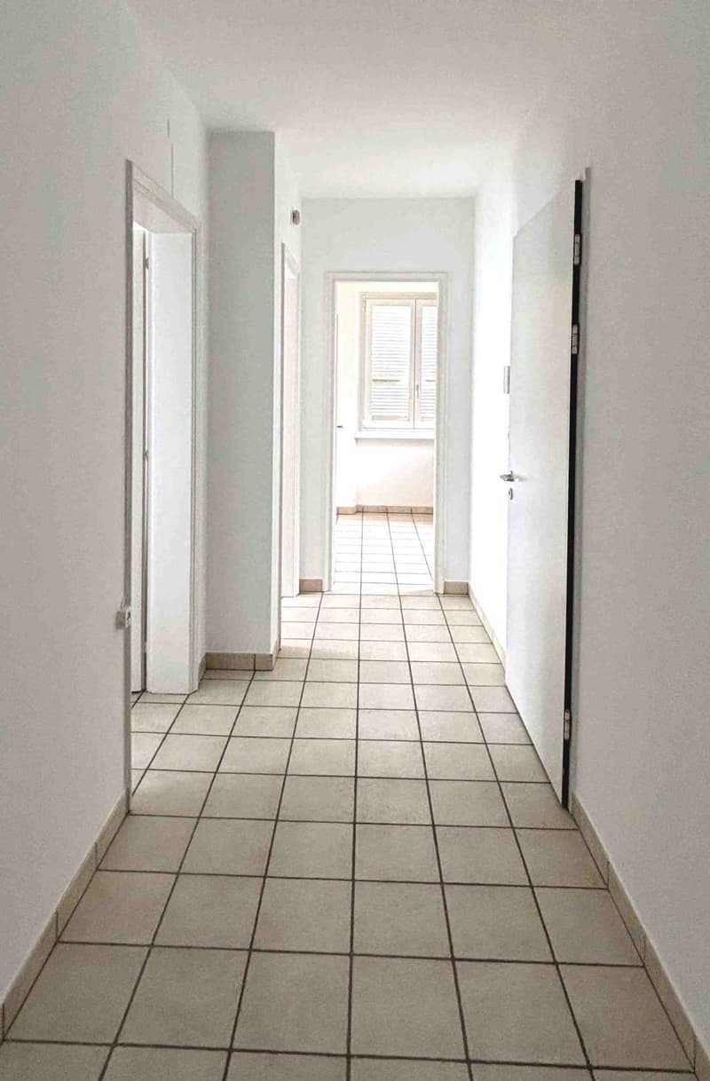 Casa bifamiliare ben ristrutturata a due passi dal centro (11)